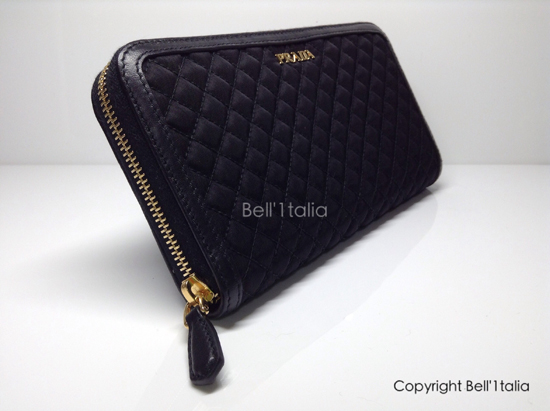 PRADA☆1M0506☆キルティングラウンドジップ長財布