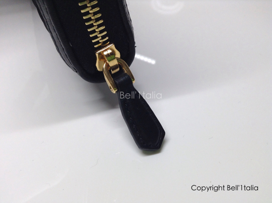 PRADA☆1M0506☆キルティングラウンドジップ長財布