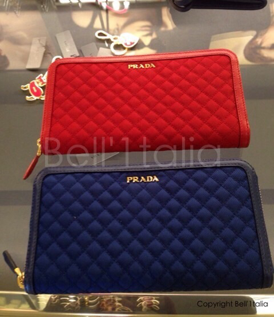 PRADA☆1M0506☆キルティングラウンドジップ長財布