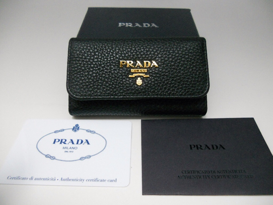 ★【新作!!】PRADA 最高級ソフトレザー キーケース 黒★1PG222