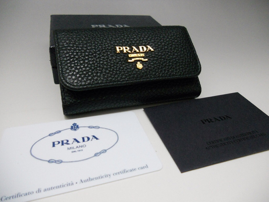 ★【新作!!】PRADA 最高級ソフトレザー キーケース 黒★1PG222