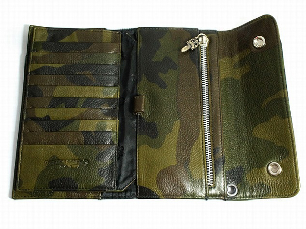 クロムハーツ 財布 コピー ウェーブ クロスボタン フラップ 長財布 迷彩 Chromehearts 027