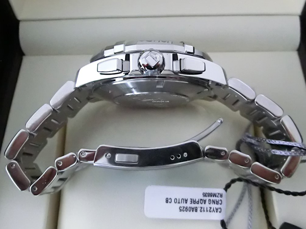 タグホイヤーTAG HEUER アクアレーサー クロノグラフCAY2112.BA0927