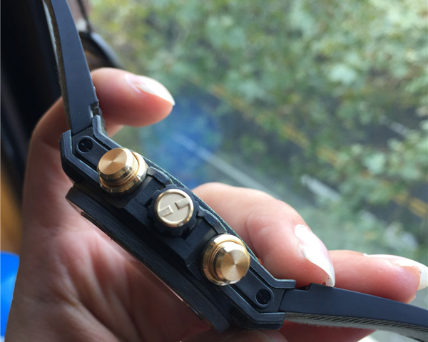 ウブロ ビッグバン ウニコ イタリアインディペンデントグリーンカム 世界限定２５０本 411.YG.1198.NR.ITI16