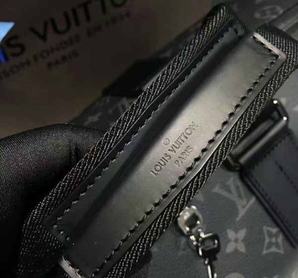 ルイヴィトンスーパーコピー キーポル・ヴォワヤージュ M43038