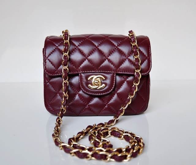 ◆CHANEL◆2014 シャネルスーパーコピーバッグ キャビア★チェーン ショルダーバッグ A2135