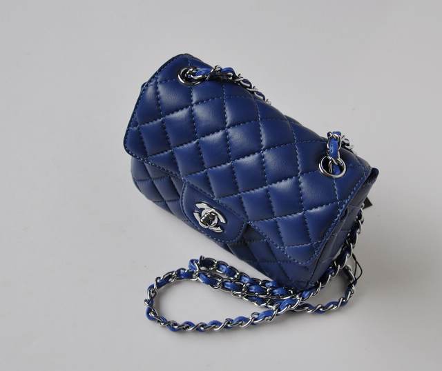 ◆CHANEL◆2014 シャネルスーパーコピーバッグ キャビア★チェーン ショルダーバッグ A2135