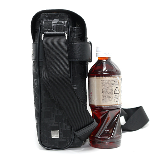 ダンヒル dunhill ディーエイト 【D-8】 カーフレザー＆塩化ビニール ショルダーバッグ ブラック L3RG60A 