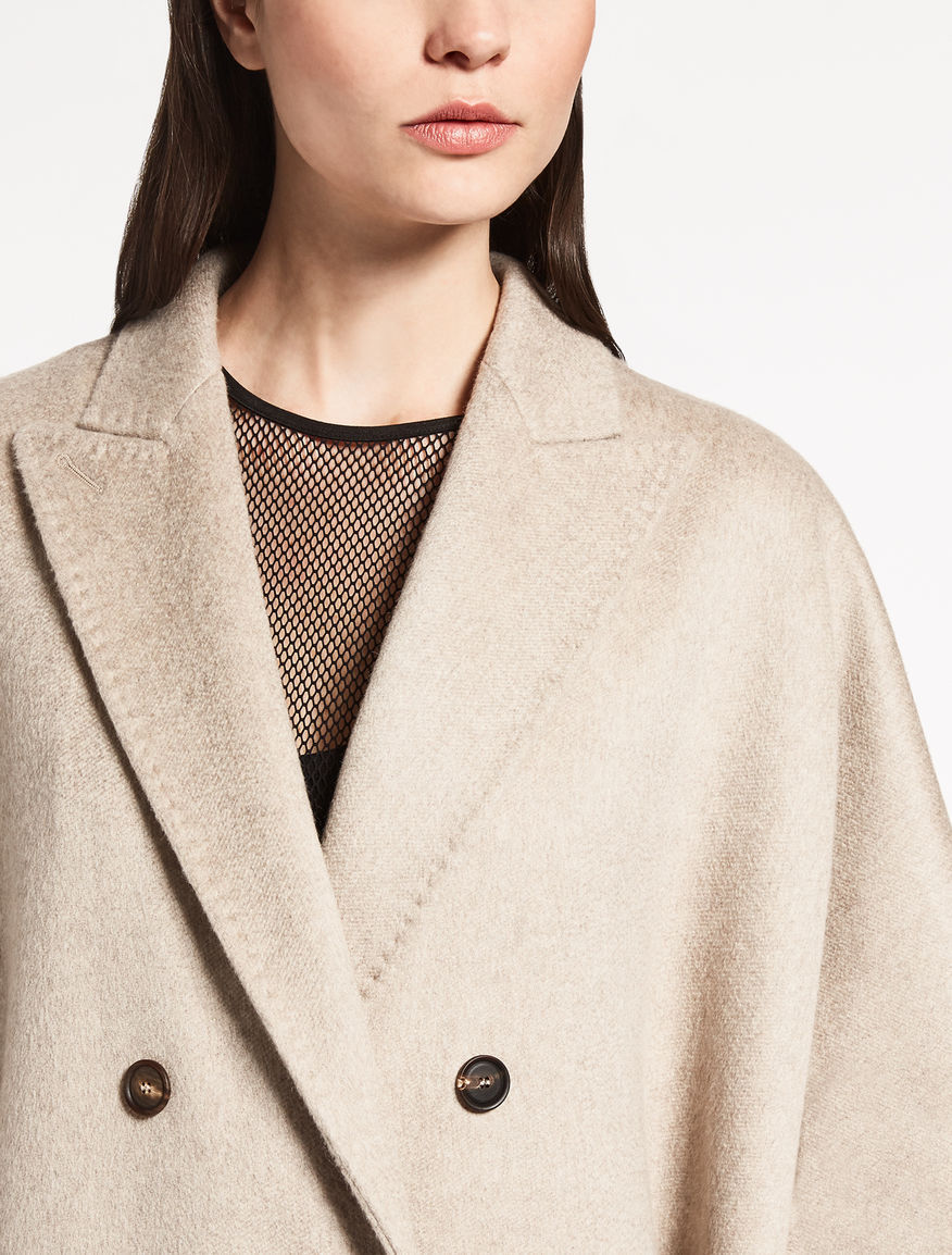 マックスマーラ【Max Mara】ピュアカシミヤダブルフェイスケープ　BASILIO