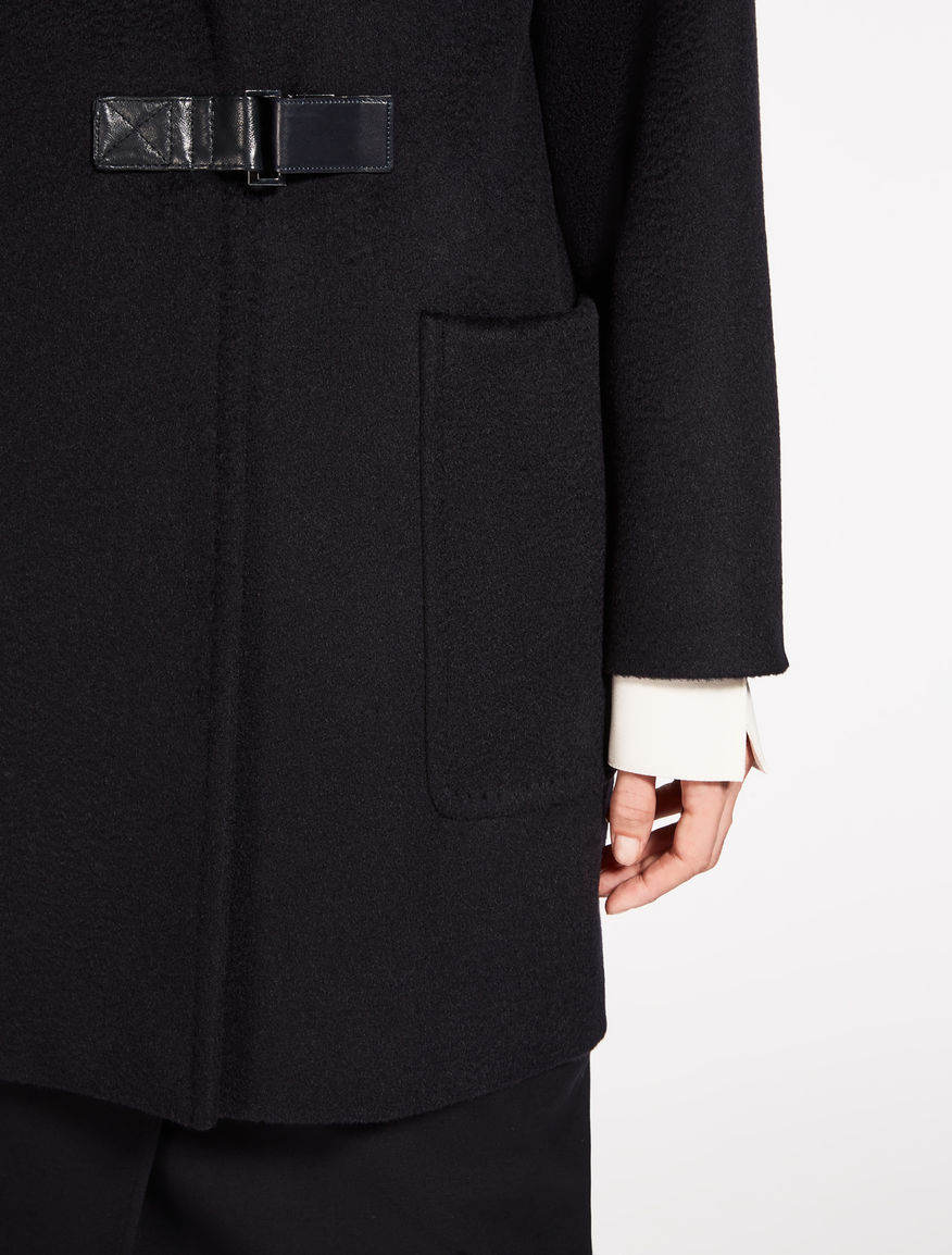 マックスマーラ【Max Mara】キャメル素材コート　ネイビー