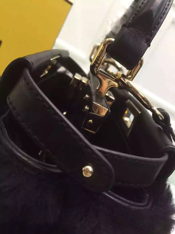 2015秋冬最新作 FENDI フェンディ スーパーコピー ☆ 新作☆Peekabooマイクロ トート ブラック