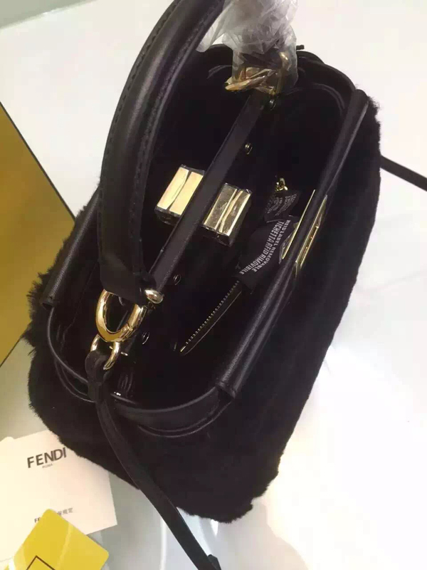 2015秋冬最新作 FENDI フェンディ スーパーコピー ☆ 新作☆Peekabooマイクロ トート ブラック