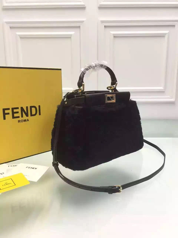 2015秋冬最新作 FENDI フェンディ スーパーコピー ☆ 新作☆Peekabooマイクロ トート ブラック