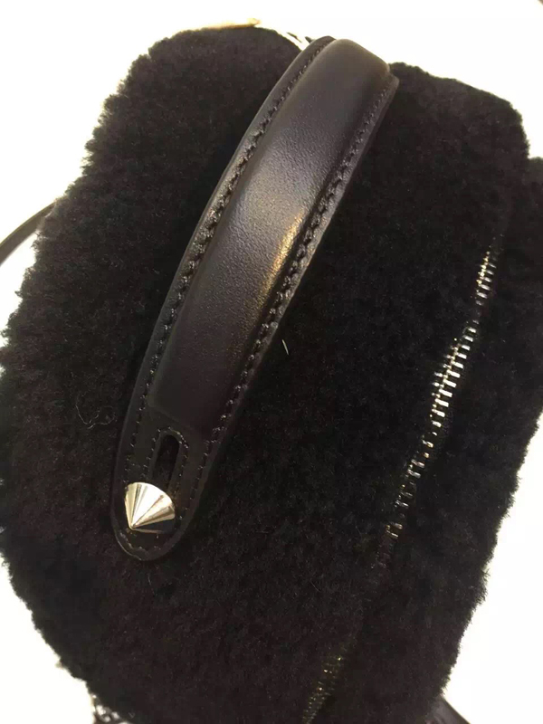 [2015秋冬最新作最速入荷]FENDI フェンディ スーパーコピーモンスターバックパックリュック8BZ036_48V_F044N