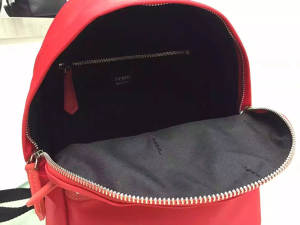 FENDI フェンディ スーパーコピー 2016新作 BAGBUGS　ナイロンリュックサッ
