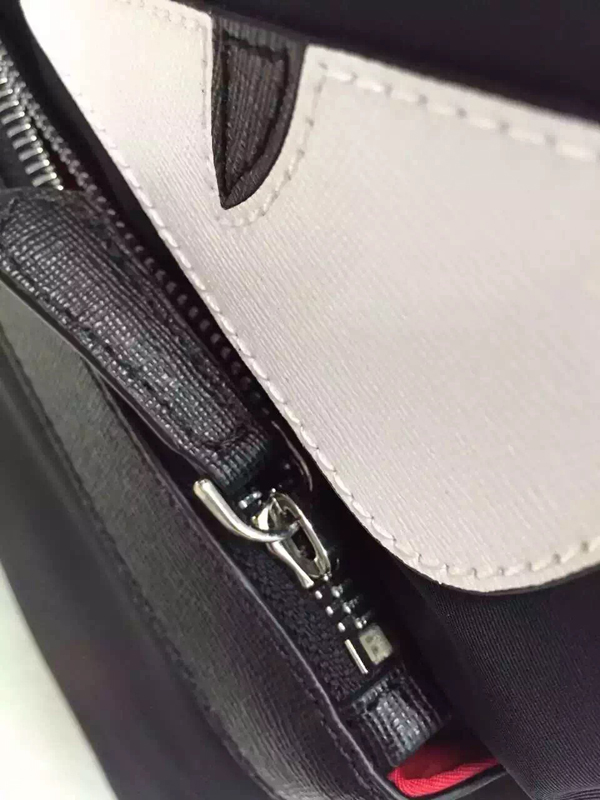 2015秋冬新作 FENDI フェンディ スーパーコピー バッグバグズバックパックブラック青