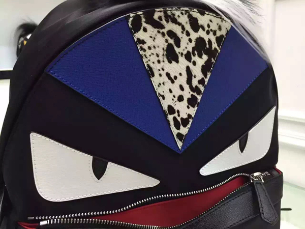 2015秋冬新作 FENDI フェンディ スーパーコピー バッグバグズバックパックブラック青