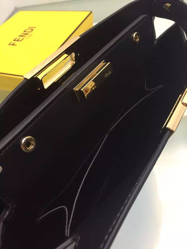 2016新作PEEKABOO FENDI フェンディ スーパーコピー クラッチ 8BP1025AWF0653