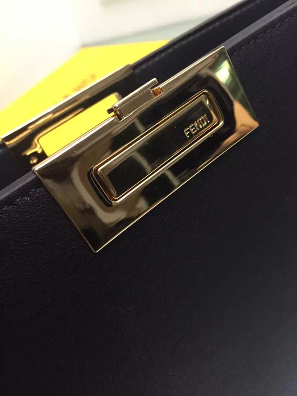 2016新作PEEKABOO FENDI フェンディ スーパーコピー クラッチ 8BP1025AWF0653