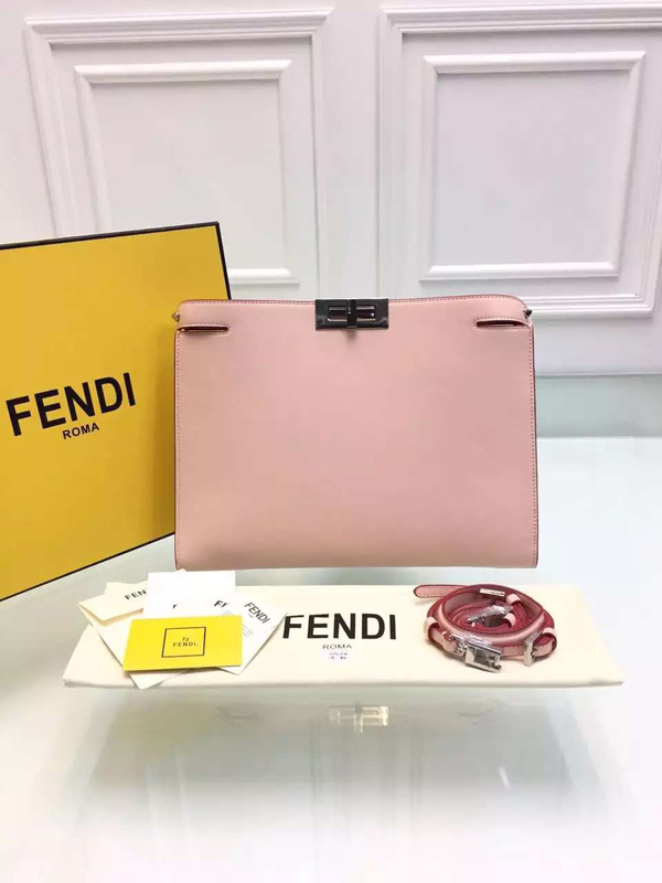 2016新作 FENDI フェンディ スーパーコピー PEEKABOO クラッチ 8BP1025AWF0659