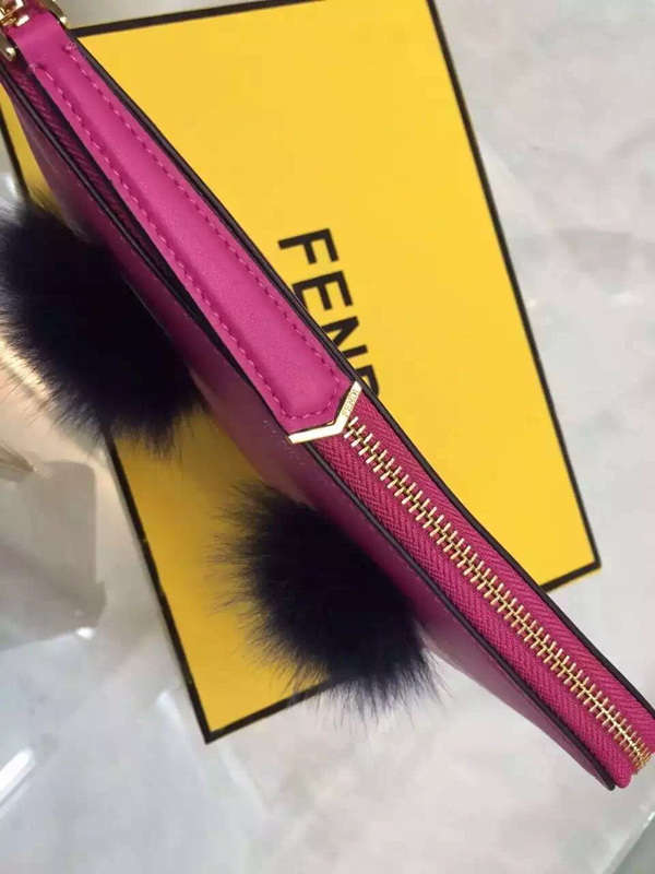 2015新作！FENDI フェンディ スーパーコピー ☆iPadも入る！ファー付 モンスタークラッチバッグ