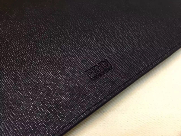 Safari掲載 2015新作 FENDI フェンディ スーパーコピー バッグバグズクラッチバッグ