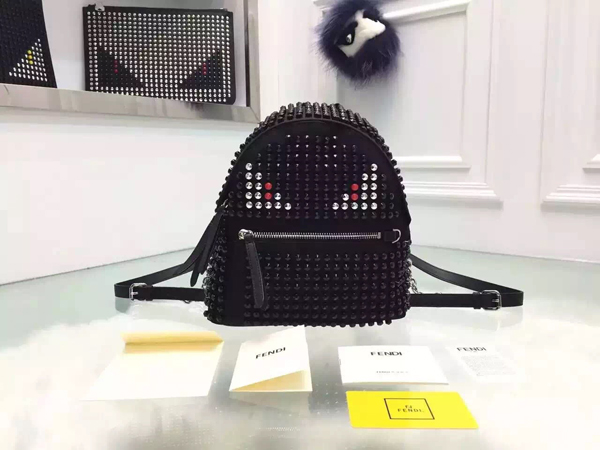 2016新作 FENDI フェンディ スーパーコピー バックパック 8BZ03643UF044K