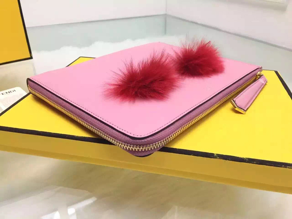 2016-17AW FENDI フェンディ スーパーコピー ファーモンスター　レザークラッチ