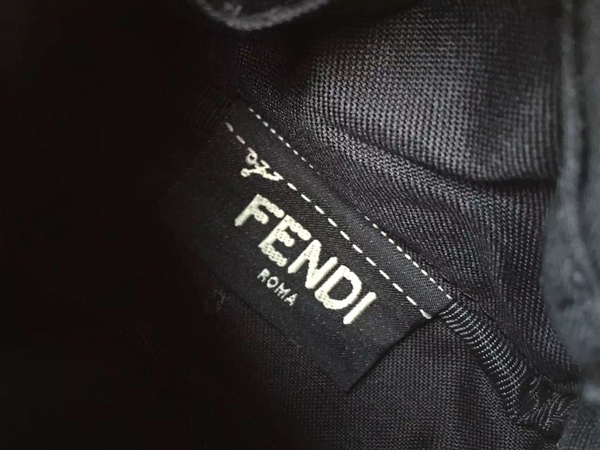 フェンディ スーパーコピー 2016新入荷モンスターバックパックチャーム【Fendi】可愛すぎ欲しい