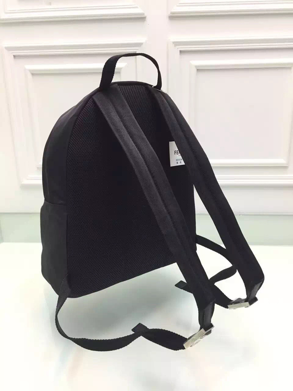 2016AW ◇FENDI フェンディ スーパーコピー【7VZ016 52E】ZAINO STONDATO NYLON+SHEEP