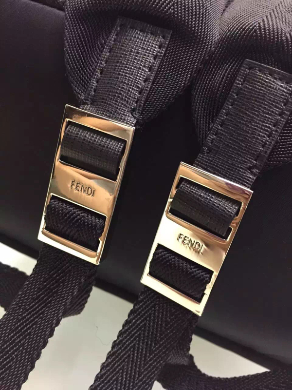 2016AW ◇FENDI フェンディ スーパーコピー【7VZ016 52E】ZAINO STONDATO NYLON+SHEEP