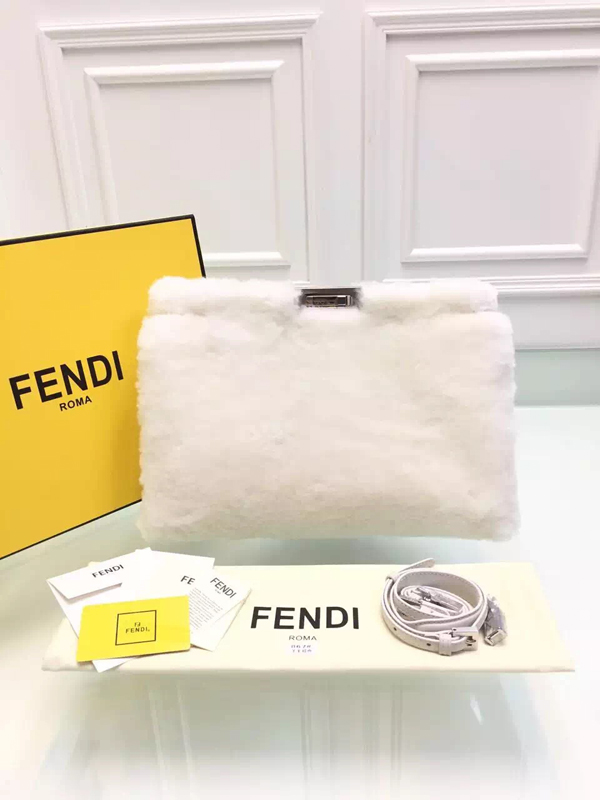 2016AW FENDI フェンディ スーパーコピー PEEKABOO クラッチ 8BP1025AXF067D