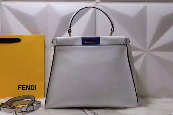 2016AW FENDI フェンディ スーパーコピー ピーカブーミディアムレザートート