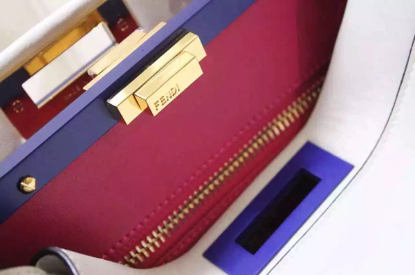 2016AW FENDI フェンディ スーパーコピー ピーカブーミディアムレザートート