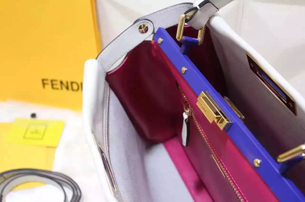 2016AW FENDI フェンディ スーパーコピー ピーカブーミディアムレザートート