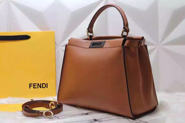 2016-17AW 新作！FENDI フェンディ スーパーコピー ピーカブー　ラージ レディース2way トートバッグ 8BN210_2WD_Y4Y