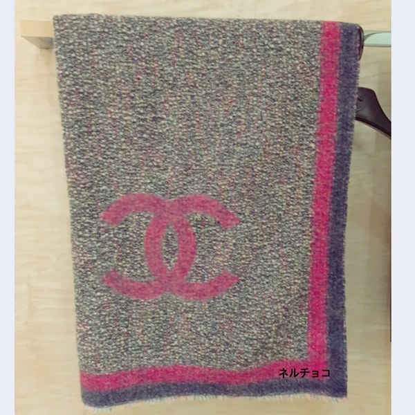 シャネル【CHANEL】《新作限定♪めちゃ可愛♡》あったかストール