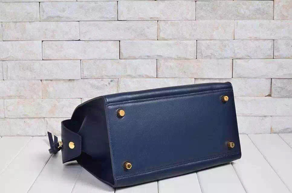 2017春夏新作 ☆CELINE セリーヌ コピー☆Ring Bag リングバッグ Navy Blue 17622 3XXA 38NO
