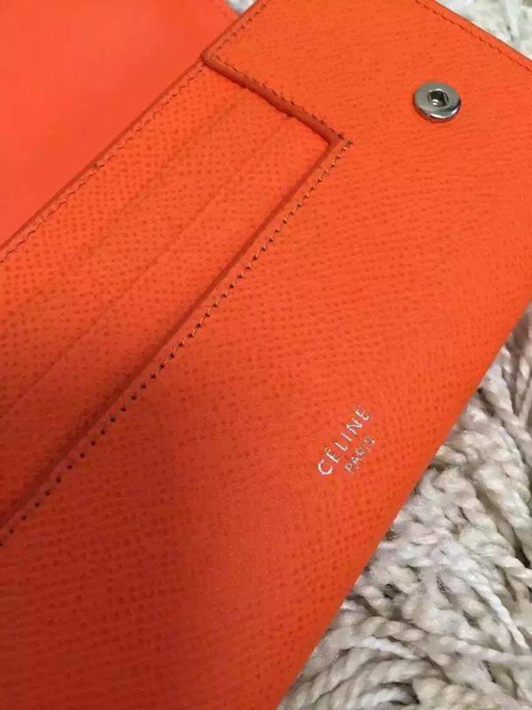 2016-16AW  CELINE セリーヌ コピーカーフスキン×ラムスキン 二つ折り長財布 【101673 XFL】