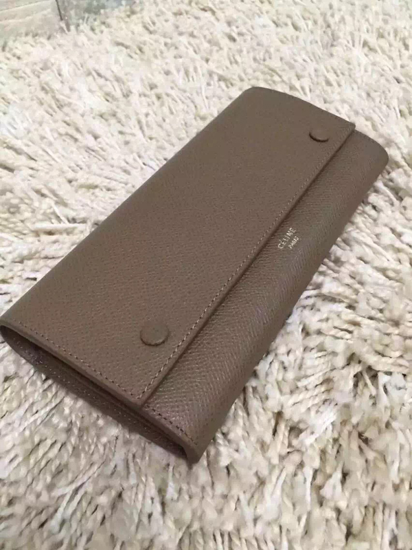2016年最新 CELINE セリーヌ コピー 二つ折り長財布 101678 XFL