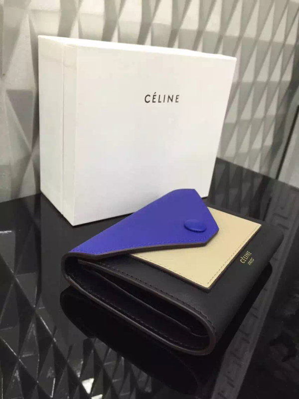 2016秋冬新作CELINE セリーヌ コピー 超可愛ポケット付折り小財布