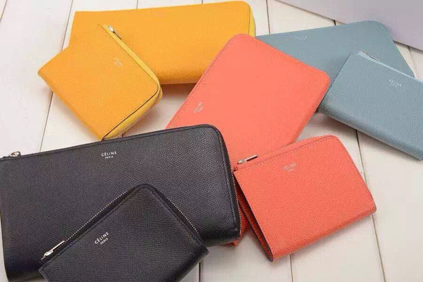 2016秋冬新作 ◆CELINE セリーヌ コピー◆セリーヌ コピー 長財布　LARGE L ZIPPED MULTIFUNCION 10304 3TFA 26VI VERMILLION 