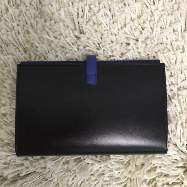 2016秋冬コレクション最新作入荷★素敵すぎる！希少★【CELINE セリーヌ コピー】ストラップ 長財布 (Black)104873A16.07DS 