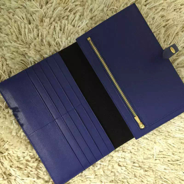 2016秋冬コレクション最新作入荷★素敵すぎる！希少★【CELINE セリーヌ コピー】ストラップ 長財布 (Black)104873A16.07DS 