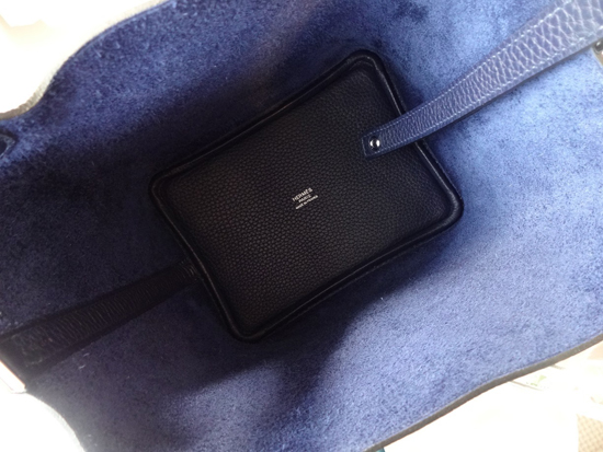 HERMES 新色★お洒落なネイビーのピコタンPM★ブルーニュイ