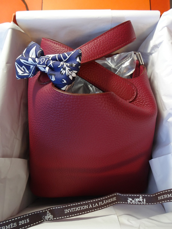HERMES 可愛いピコタンPM★人気カラーで稀少なルビー