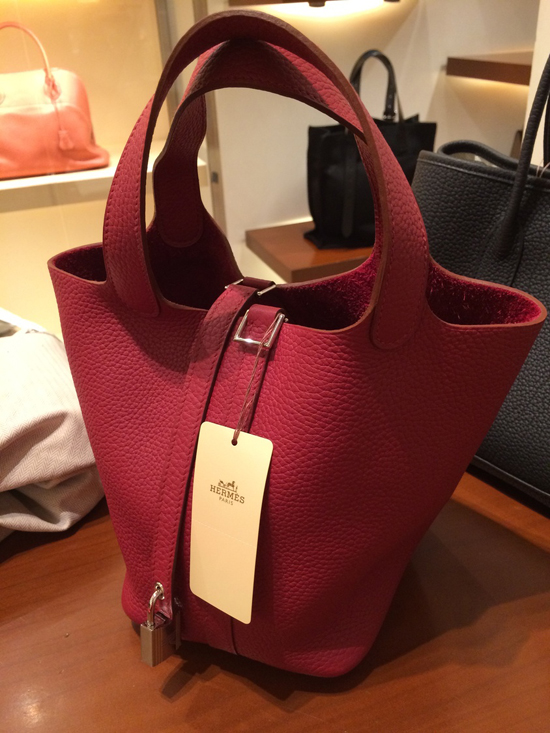 24H限定SALE★HERMES★即発ピコタンロックPM18cm完売ルビーT刻印