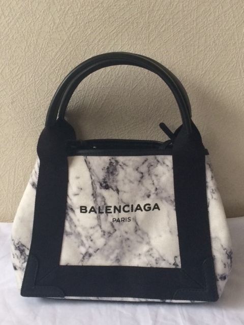 2016新色 BALENCIAGA バレンシアガスーパーコピー キャンバストートXS 人気の マーブル