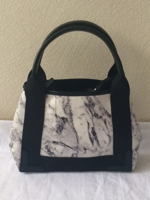 2016新色 BALENCIAGA バレンシアガスーパーコピー キャンバストートXS 人気の マーブル