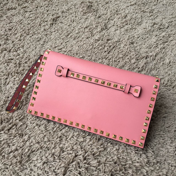 2015新作【Valentino ヴァレンティノスーパーコピー】Rockstudクラッチ IW7B0399NWB